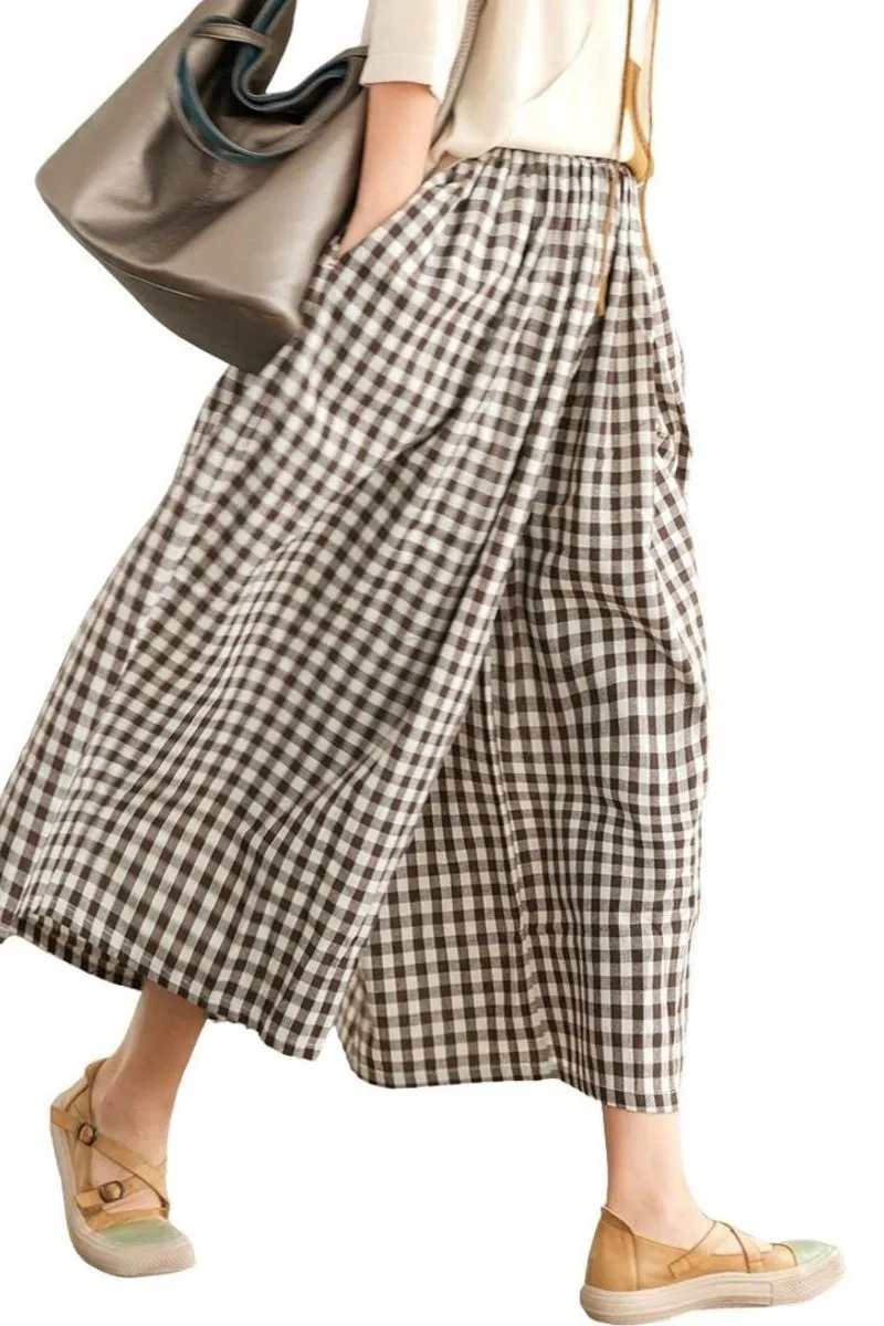 Chouyatou Women's Cotton Linen Pants Elastic Waist Plaid Gingham Wide Leg Capri Palazzo Pants